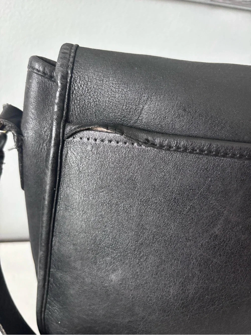 Vintage Coach Ranch Bag 9852 | Black Glovetanned Leather Crossbody | Made in USA