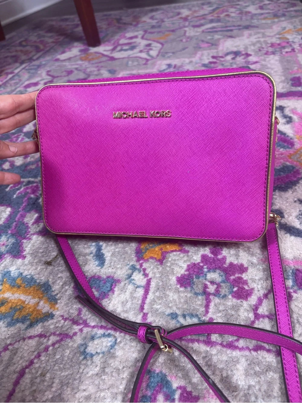 Michael Kors Jet Set Crossbody Bag – Fuchsia Pink Saffiano Leather